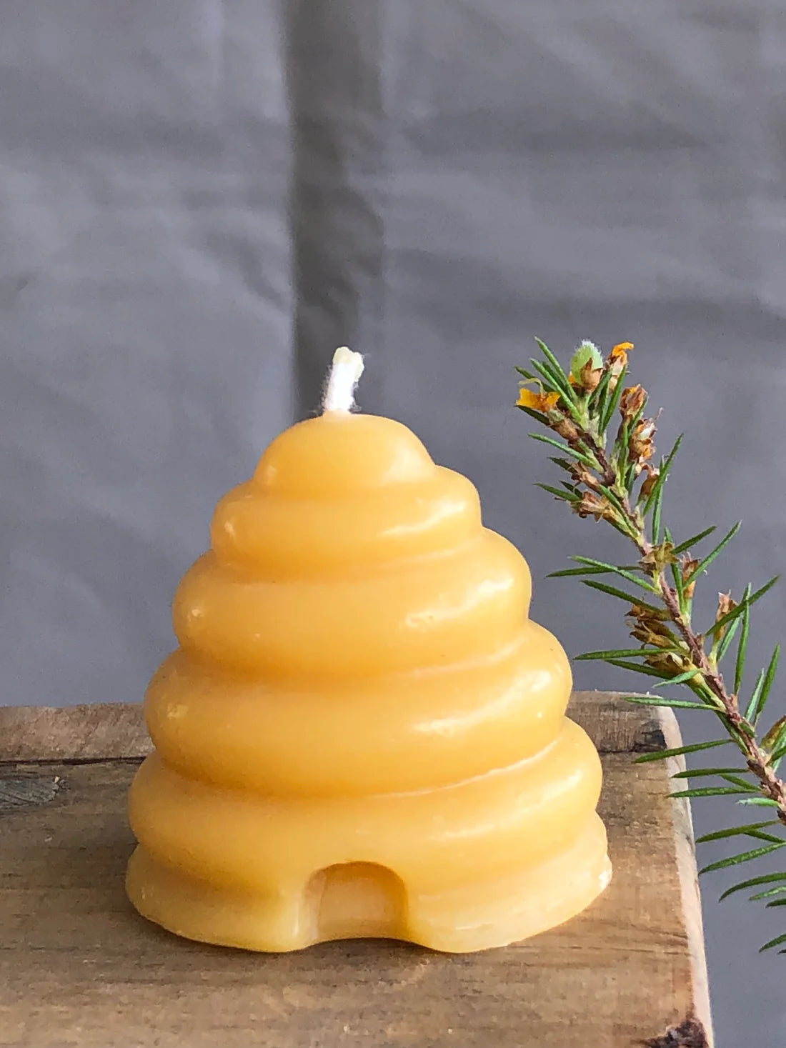'Tree House' Beeswax Beehive Candle