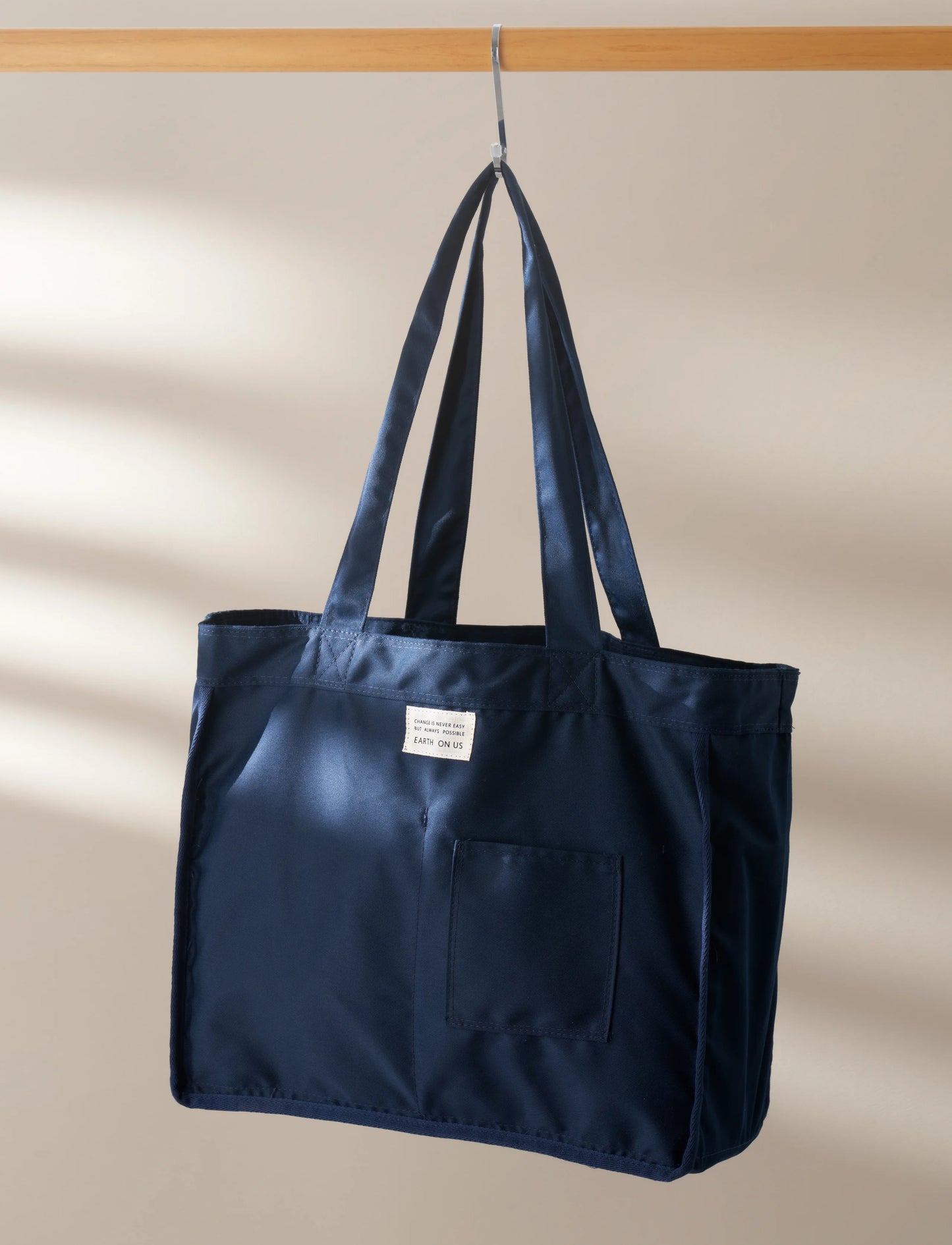 Earth On Us New Mega Reversible Bag Navy