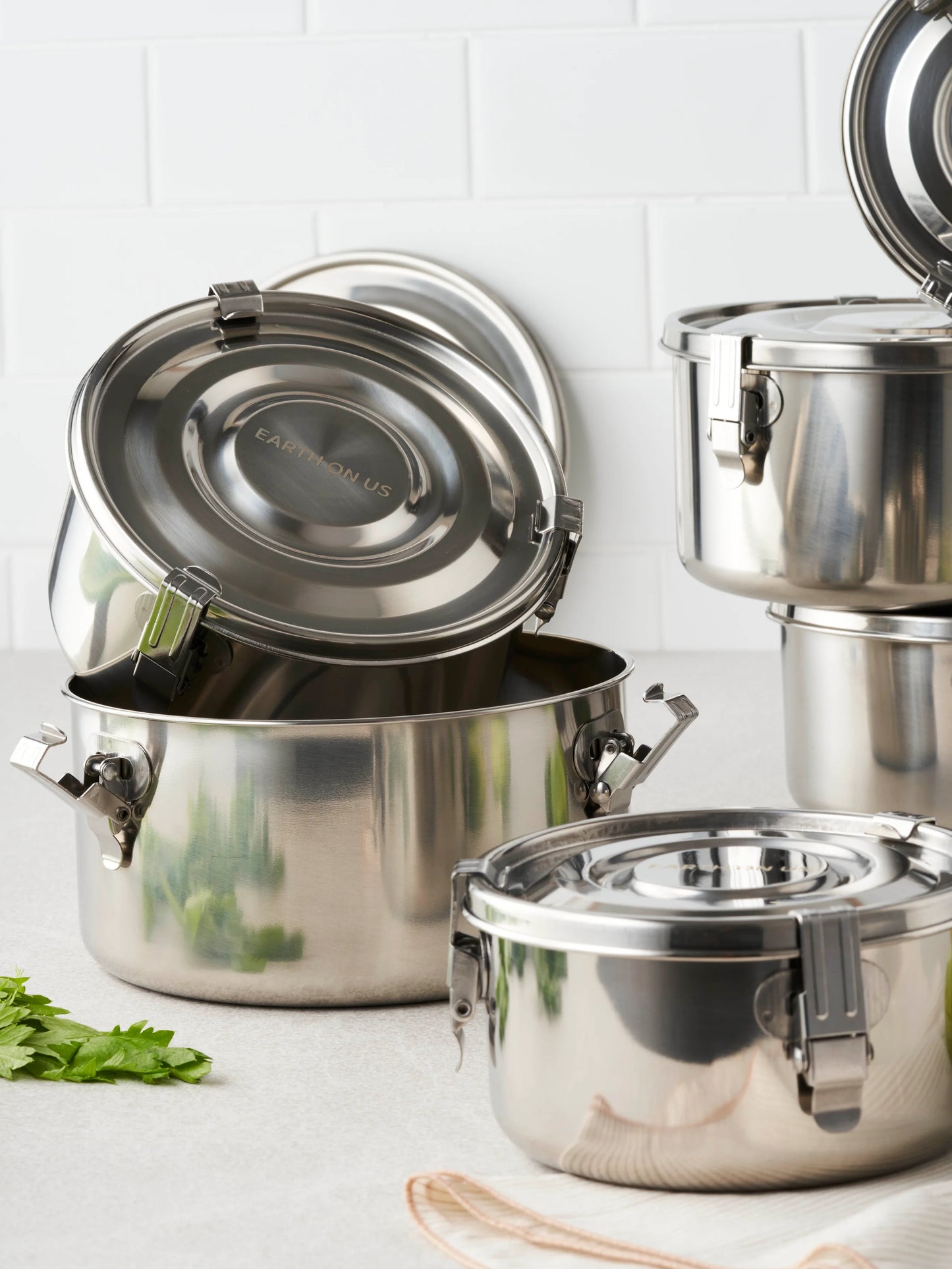 Earth On Us Salad Bowl Set